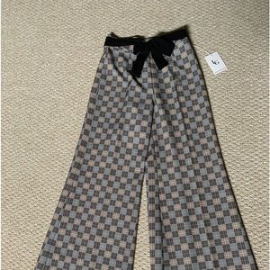NEW! Plaid dress pant with side zip!